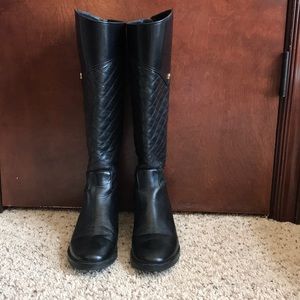 Tory Burch Black Quilted Winter Boots